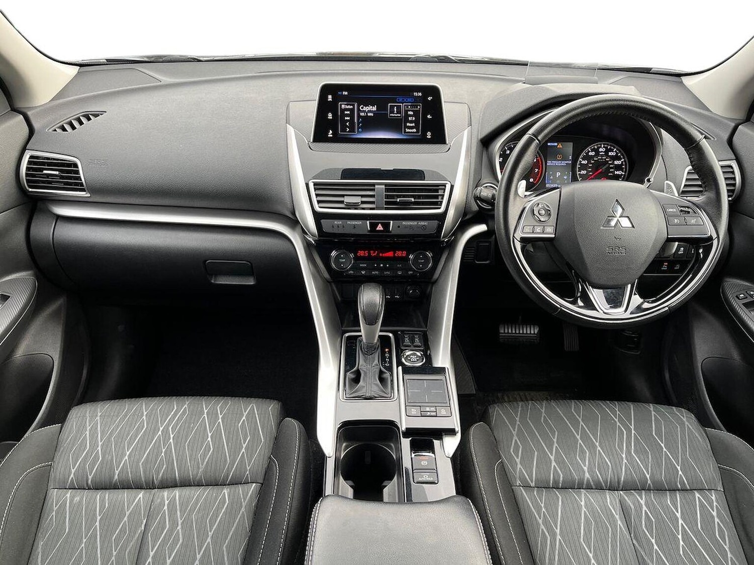 Used Mitsubishi Eclipse Cross 2020 for sale - 78064445: Photo 8