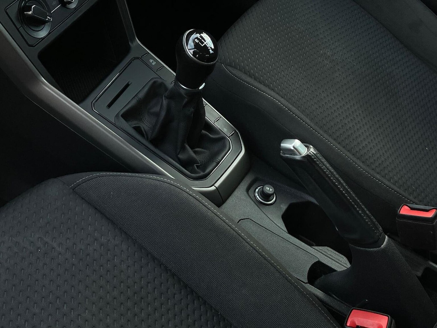 Used Volkswagen Polo 2018 for sale - 76628132: Photo 14