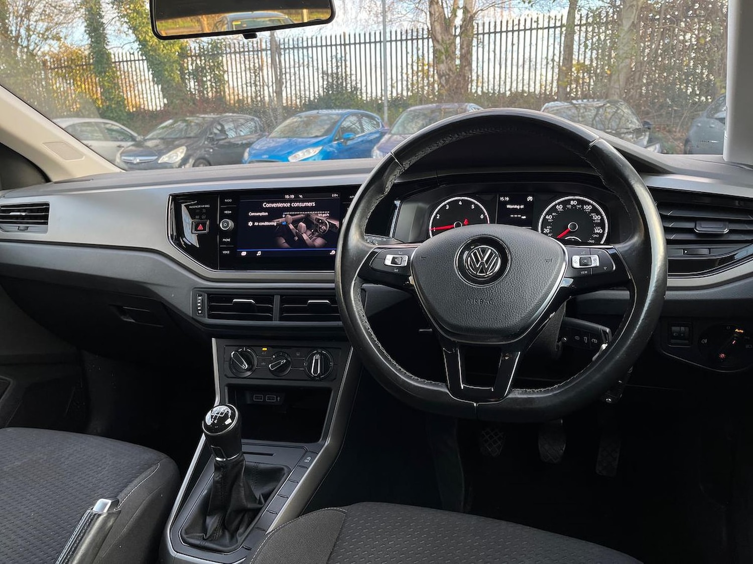 Used Volkswagen Polo 2018 for sale - 76628132: Photo 16
