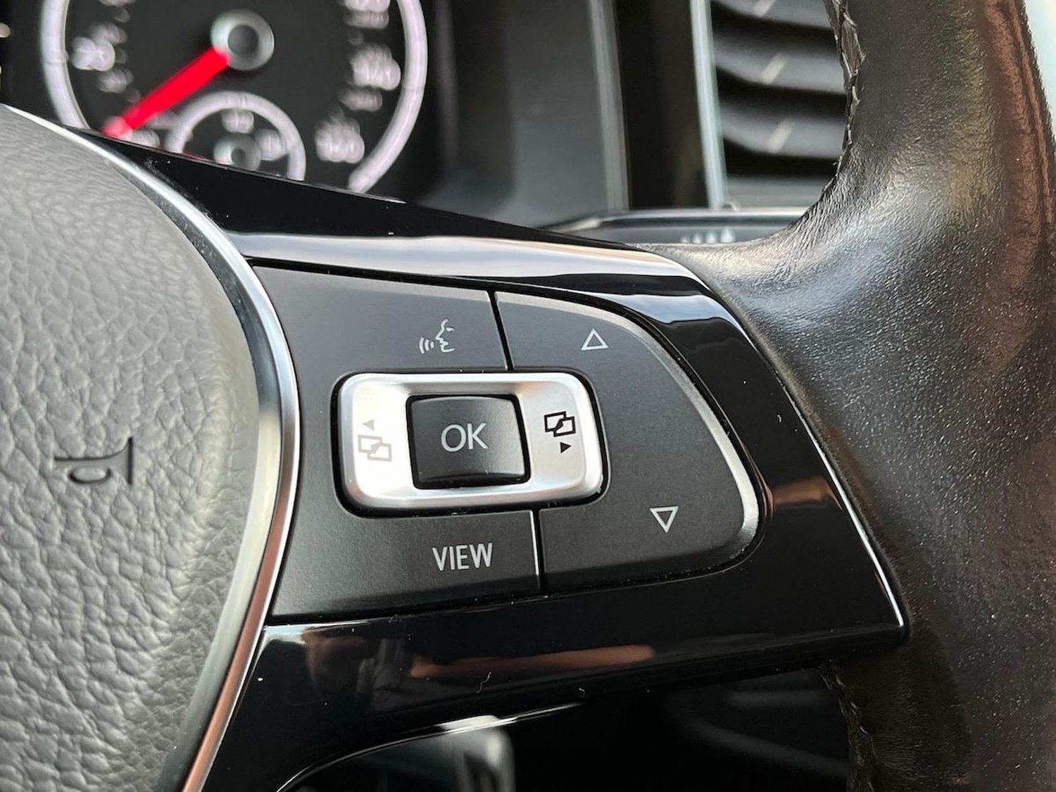 Used Volkswagen Polo 2018 for sale - 76628132: Photo 28