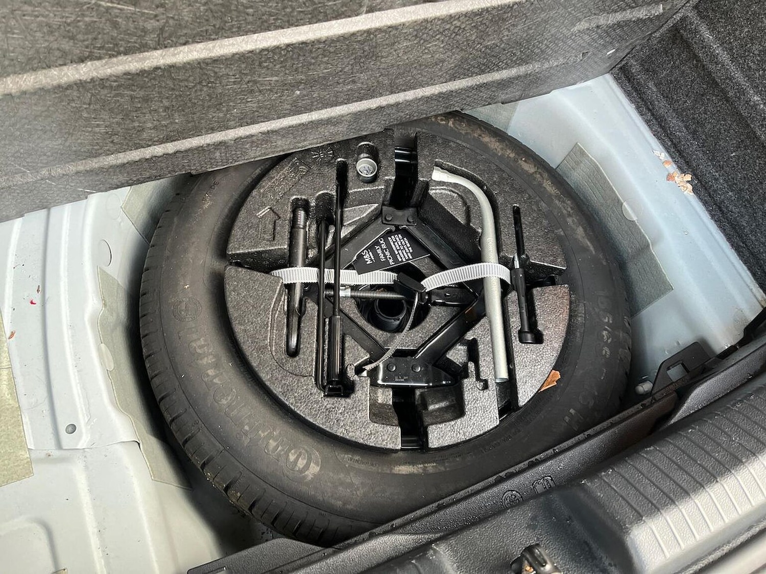 Used Volkswagen Polo 2018 for sale - 76628132: Photo 42