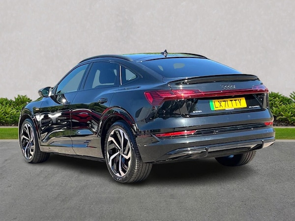 Used Audi e-tron 2021 for sale - 75513028: Photo 2