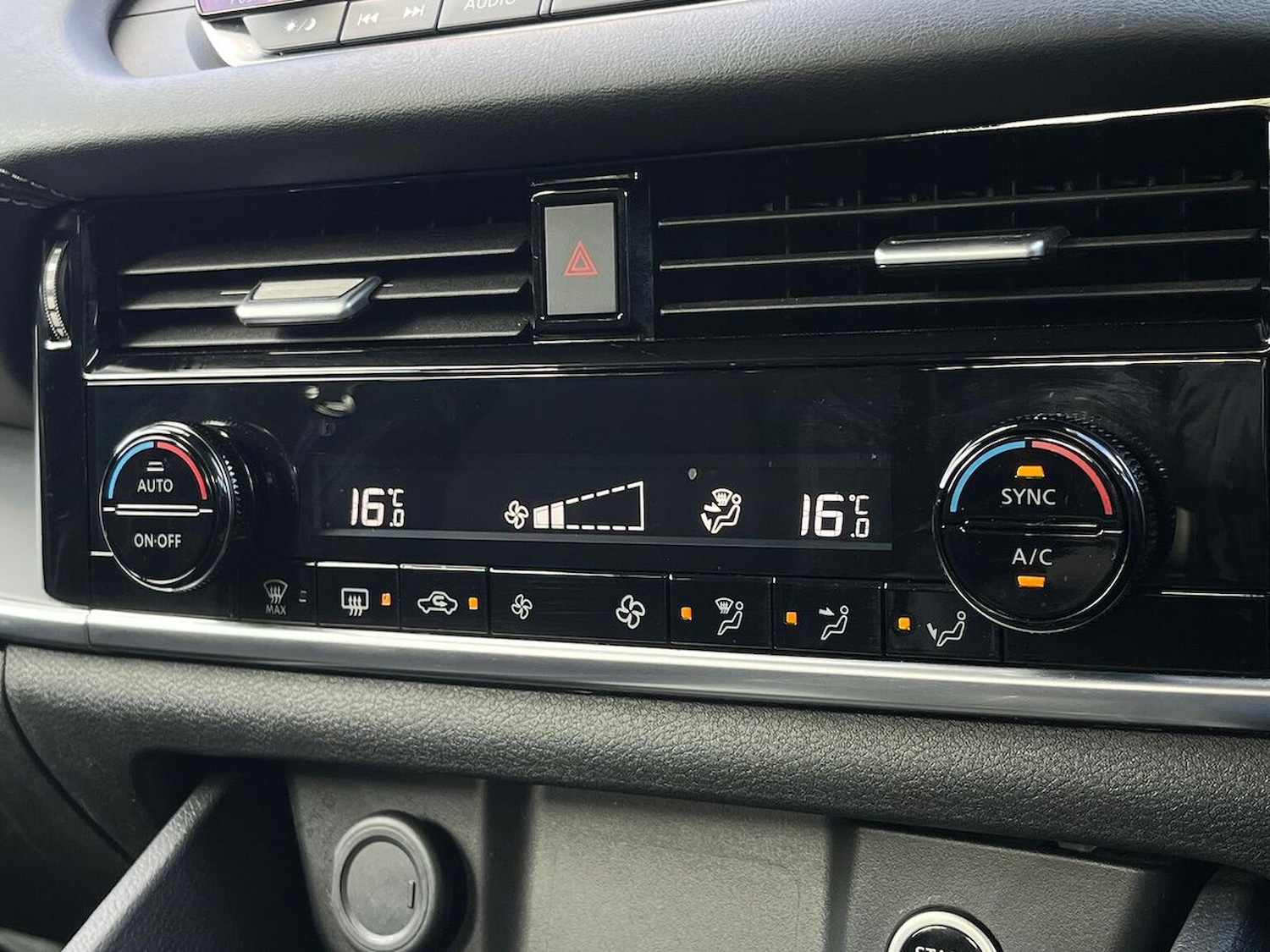 Used Nissan Qashqai 2022 for sale - 76412494: Photo 12