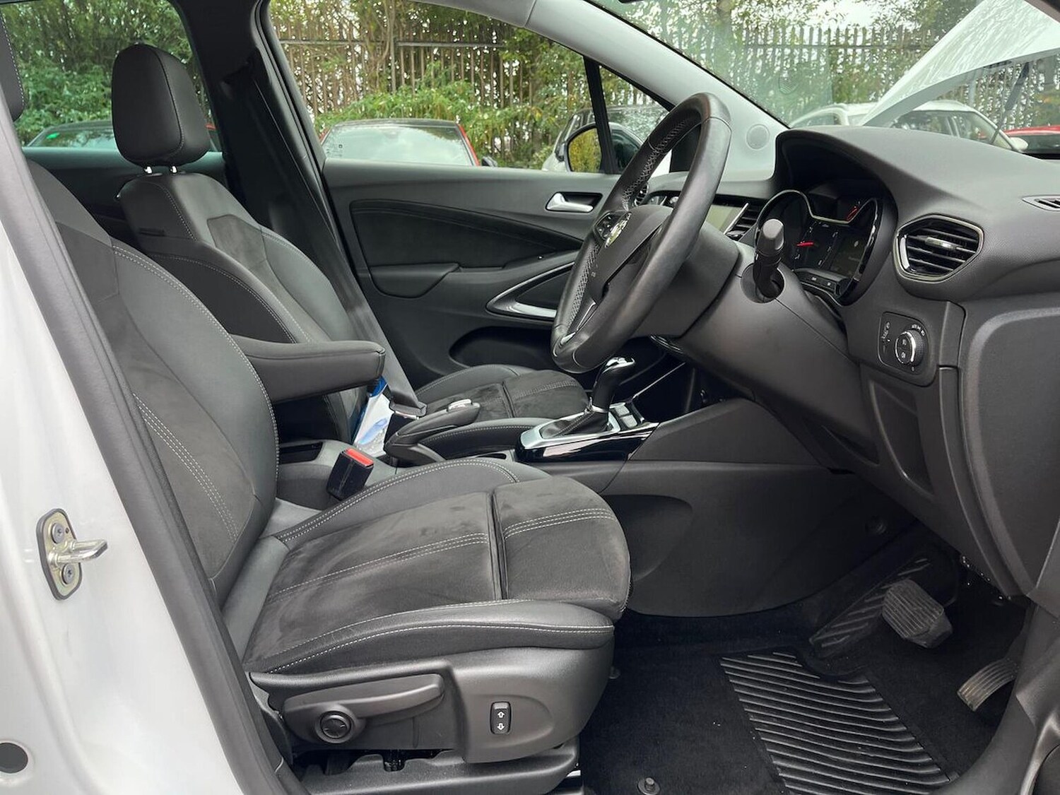 Used Vauxhall Crossland 2022 for sale - 76237025: Photo 46