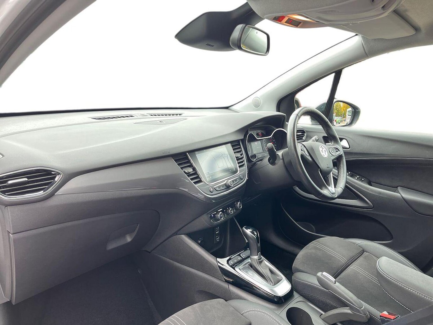 Used Vauxhall Crossland 2022 for sale - 76237025: Photo 7