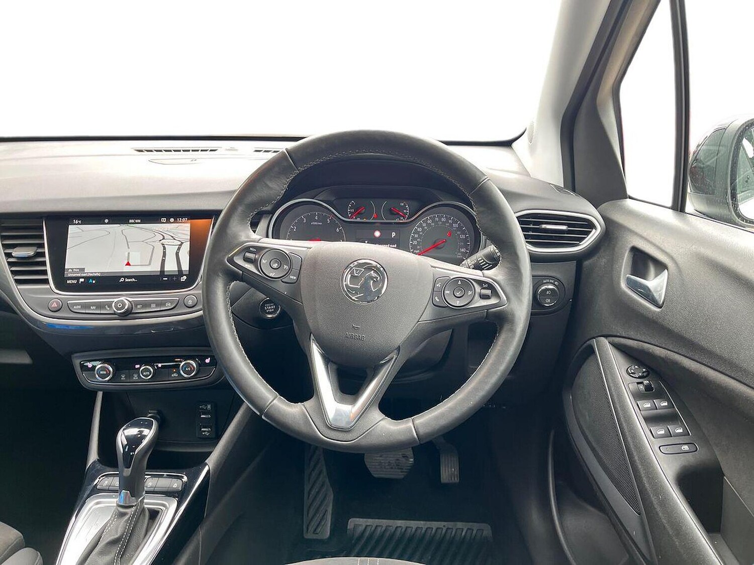 Used Vauxhall Crossland 2022 for sale - 76237025: Photo 9