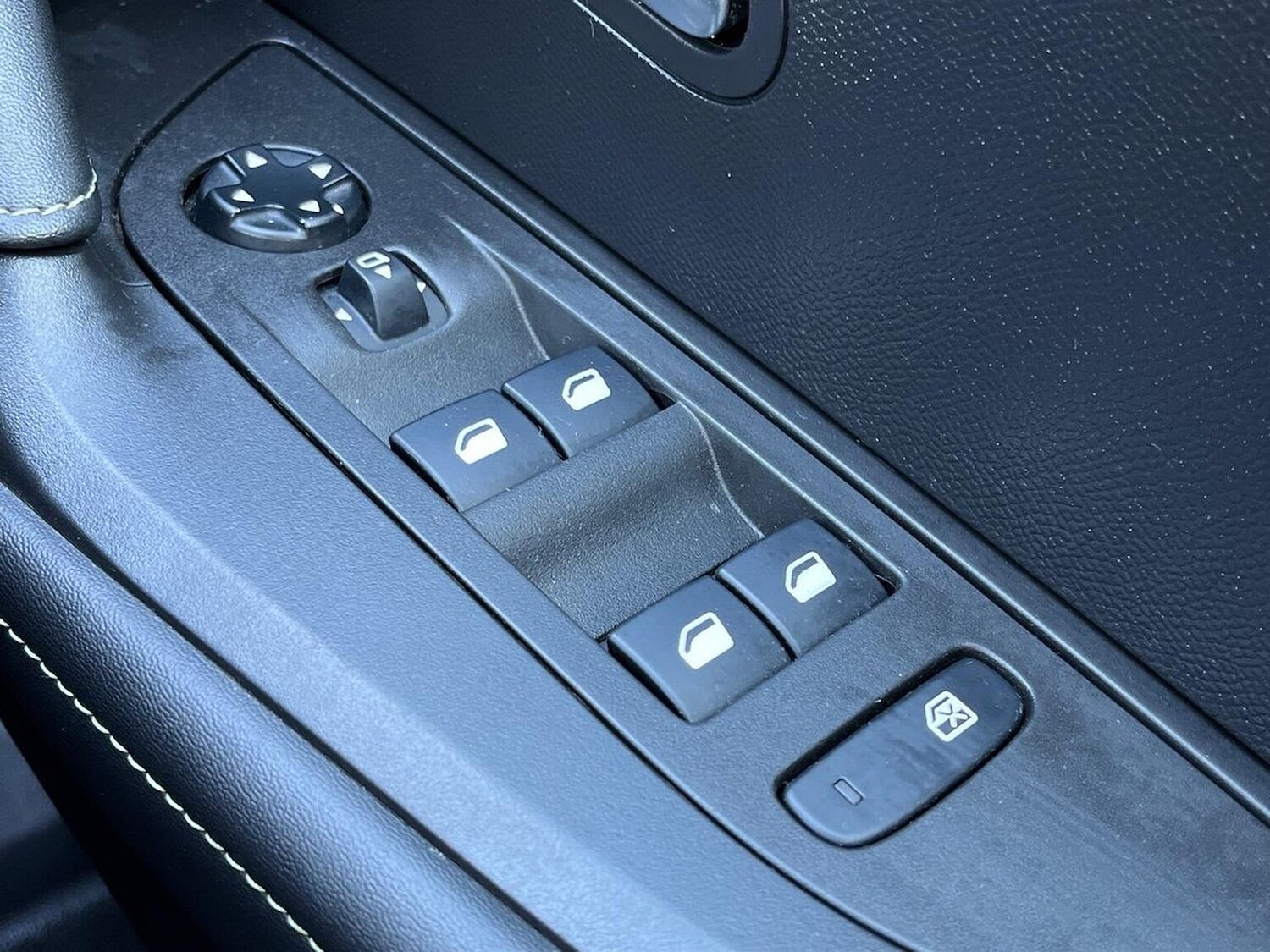 Used Peugeot 2008 2021 for sale - 78196344: Photo 23