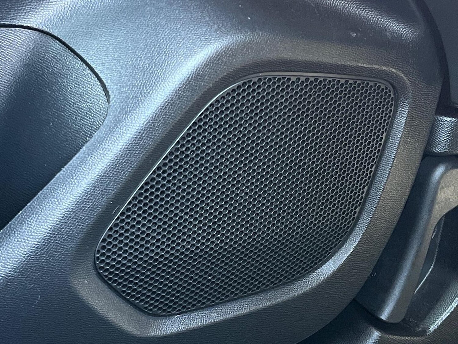 Used Peugeot 2008 2021 for sale - 78196344: Photo 33