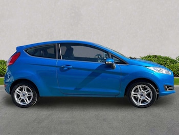 Used Ford Fiesta 2013 for sale - 78739765: Photo