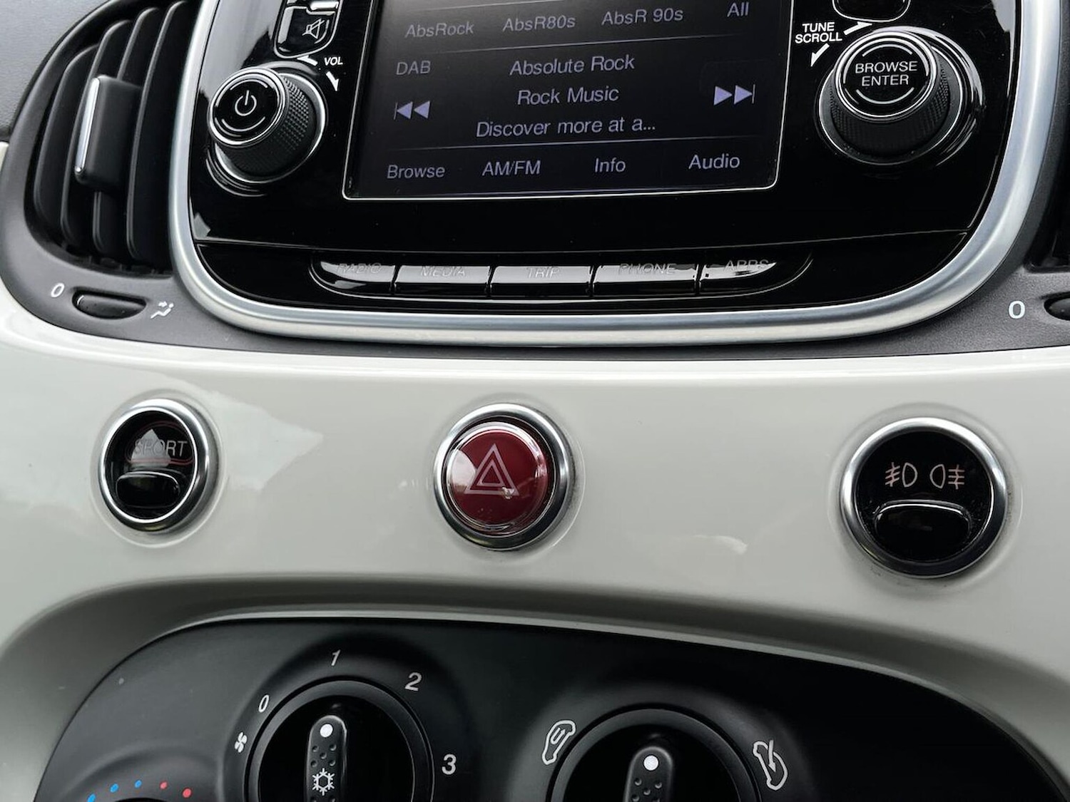 Used Abarth 595 2018 for sale - 76198479: Photo 22