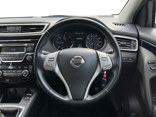 Used Nissan Qashqai 2016 for sale - 75599061: Photo 9