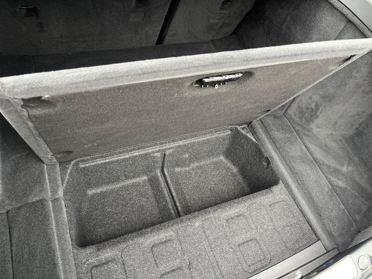 Used BMW 4 Series 2018 for sale - 76707518: Photo 44