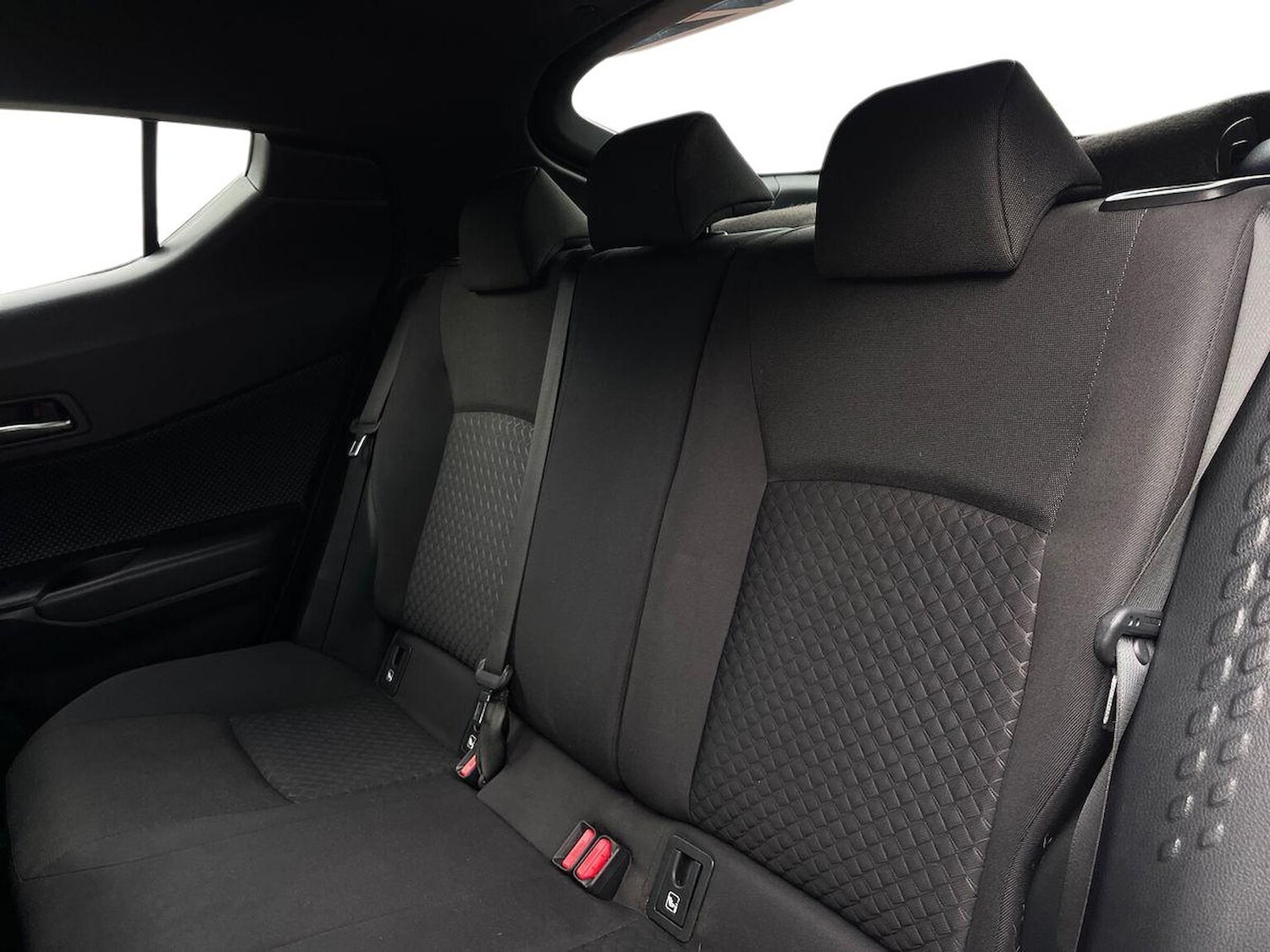 Used Toyota C-HR 2022 for sale - 76144208: Photo 16