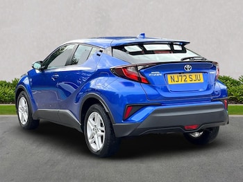 Used Toyota C-HR 2022 for sale - 76144208: Photo 2