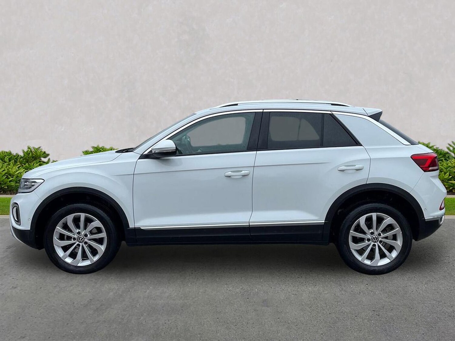 Used Volkswagen T-Roc 2023 for sale - 78107998: Photo 19