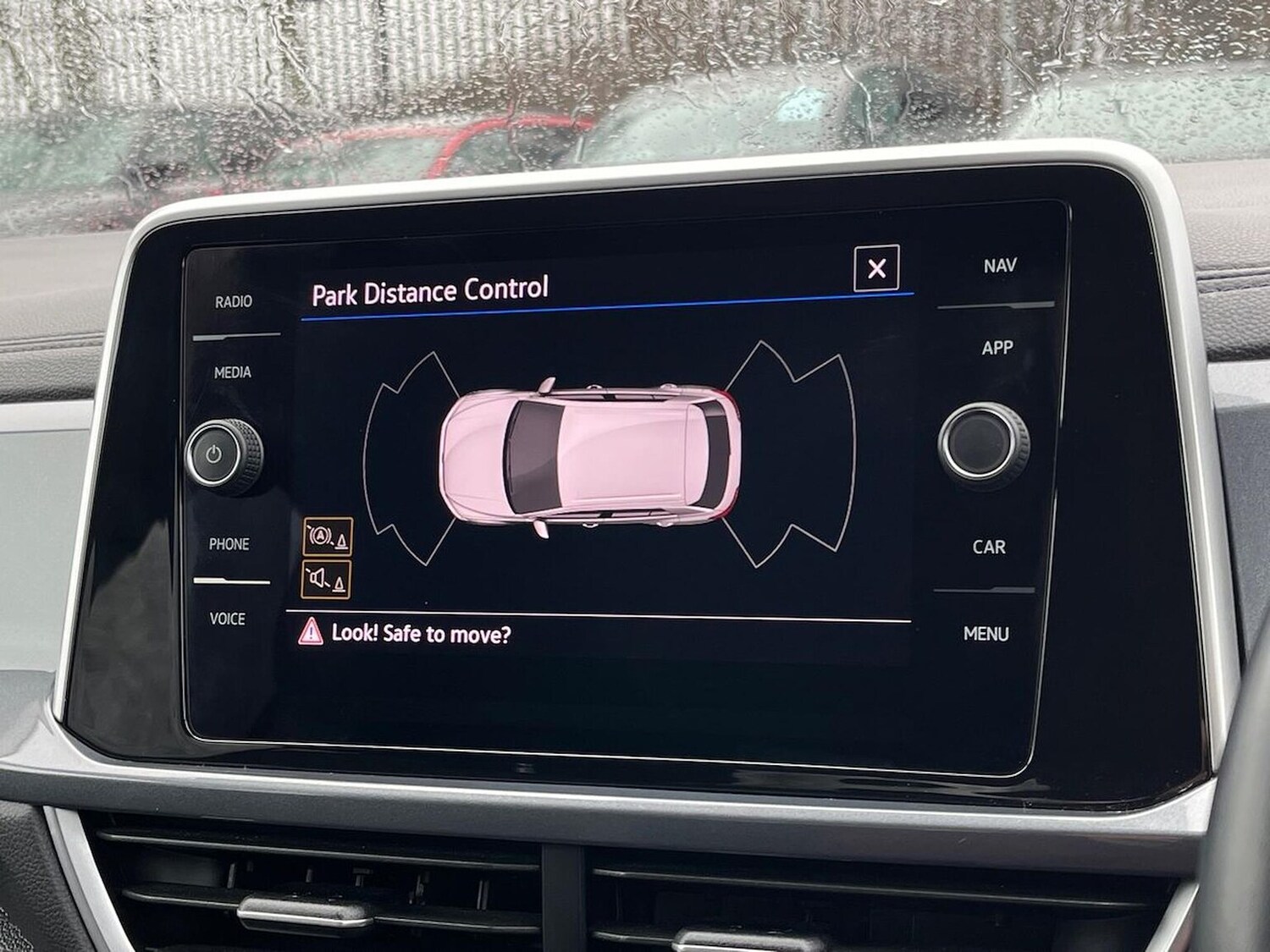 Used Volkswagen T-Roc 2023 for sale - 78107998: Photo 23