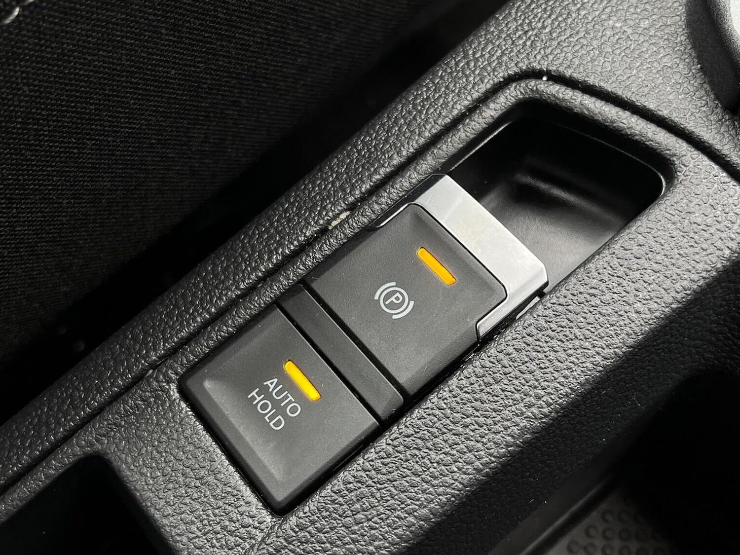 Used Volkswagen T-Roc 2023 for sale - 78107998: Photo 42