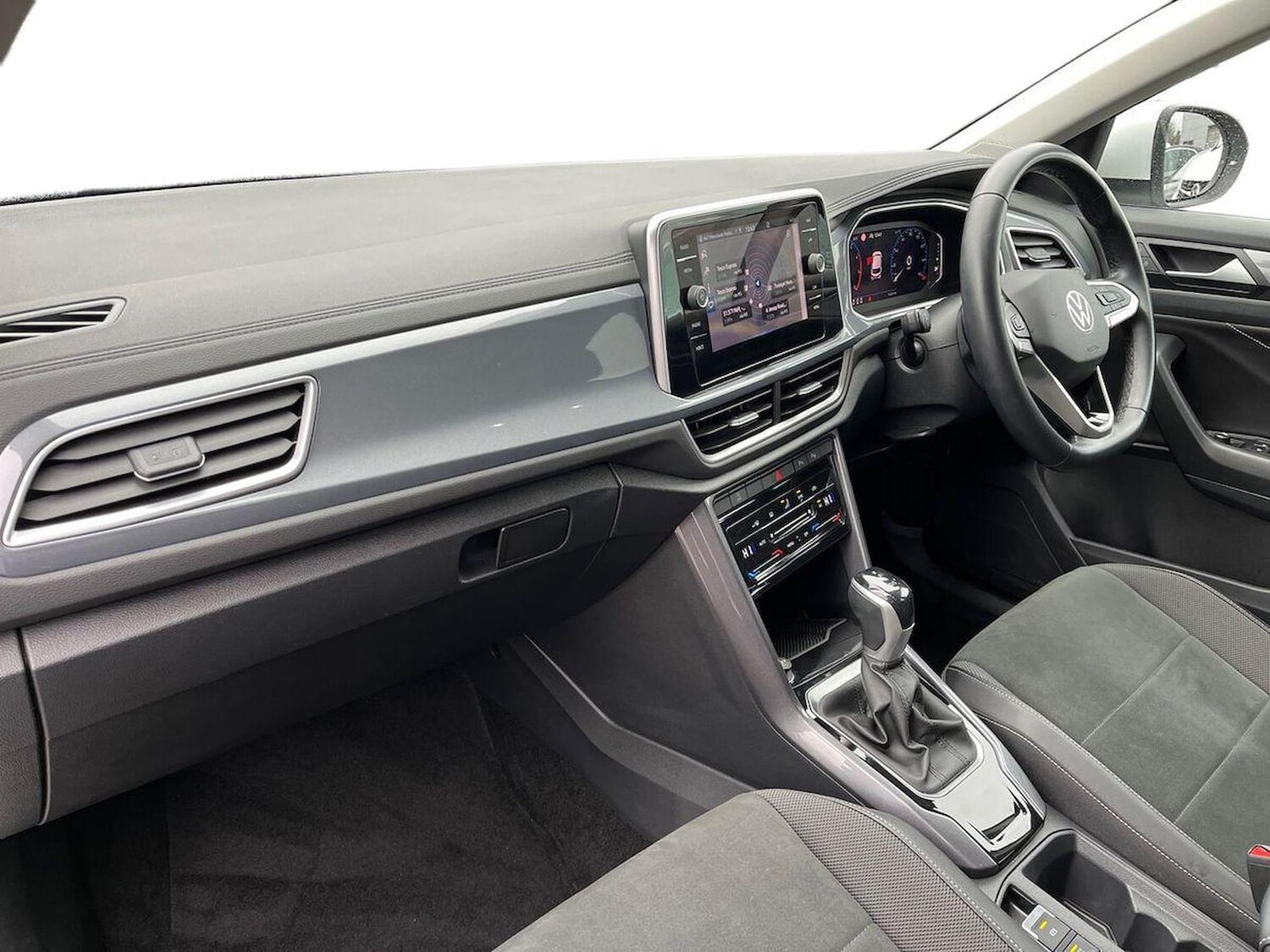 Used Volkswagen T-Roc 2023 for sale - 78107998: Photo 7