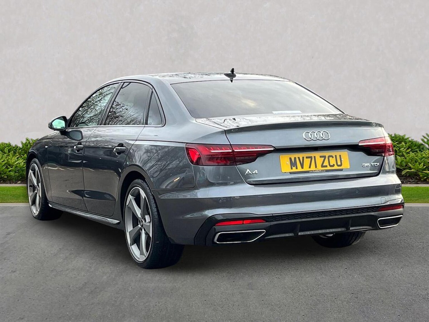 Used Audi A4 2021 for sale - 77616701: Photo 2