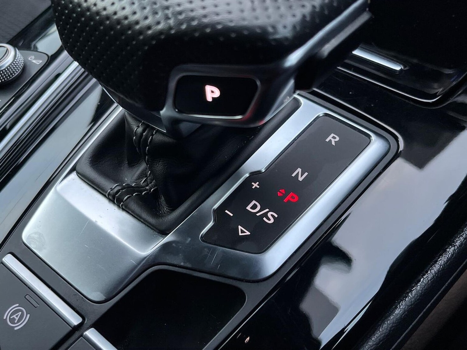 Used Audi A4 2021 for sale - 77616701: Photo 32