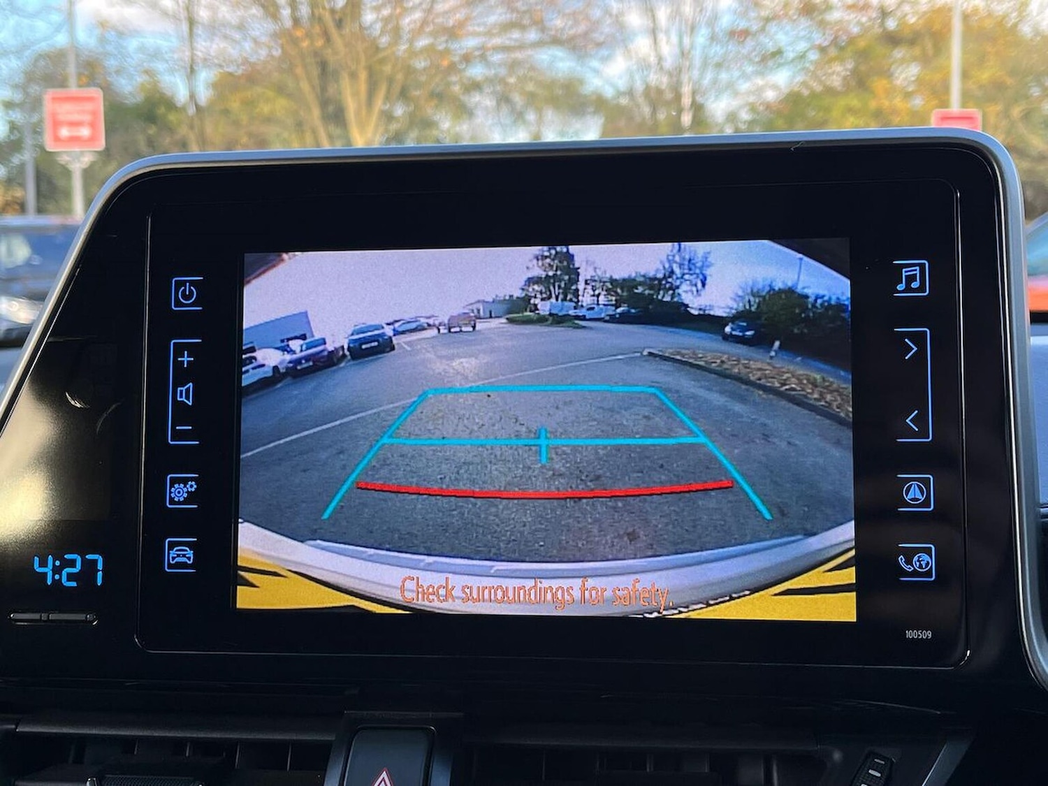 Used Toyota C-HR 2018 for sale - 76396944: Photo 23