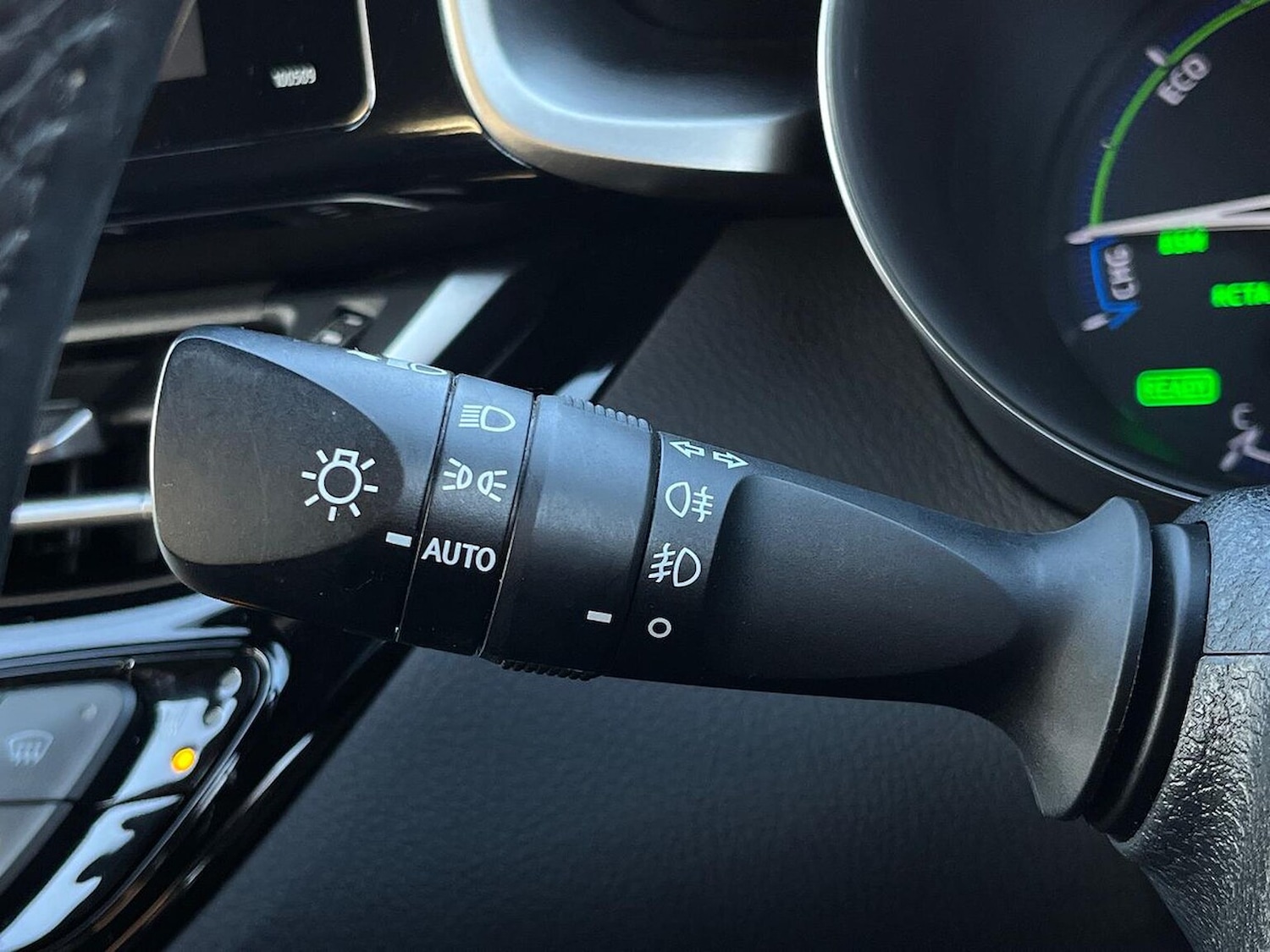 Used Toyota C-HR 2018 for sale - 76396944: Photo 28