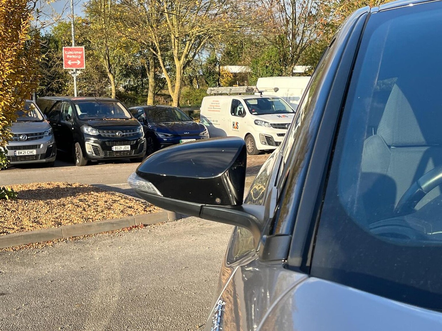 Used Toyota C-HR 2018 for sale - 76396944: Photo 38