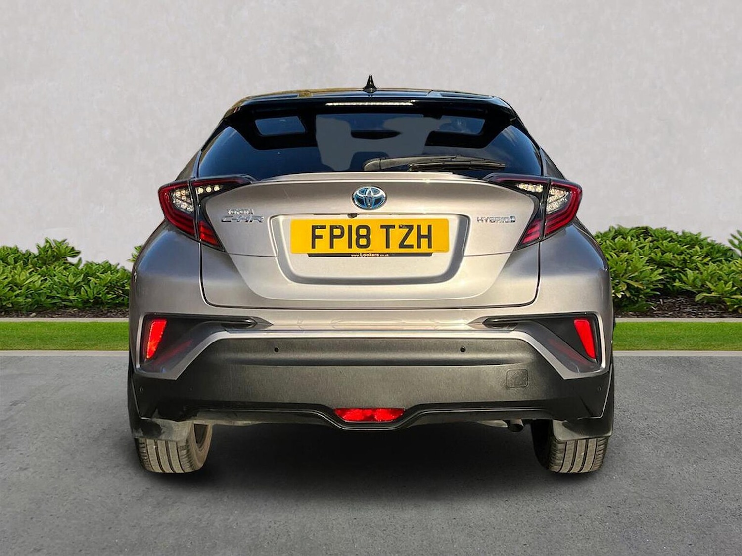 Used Toyota C-HR 2018 for sale - 76396944: Photo 4