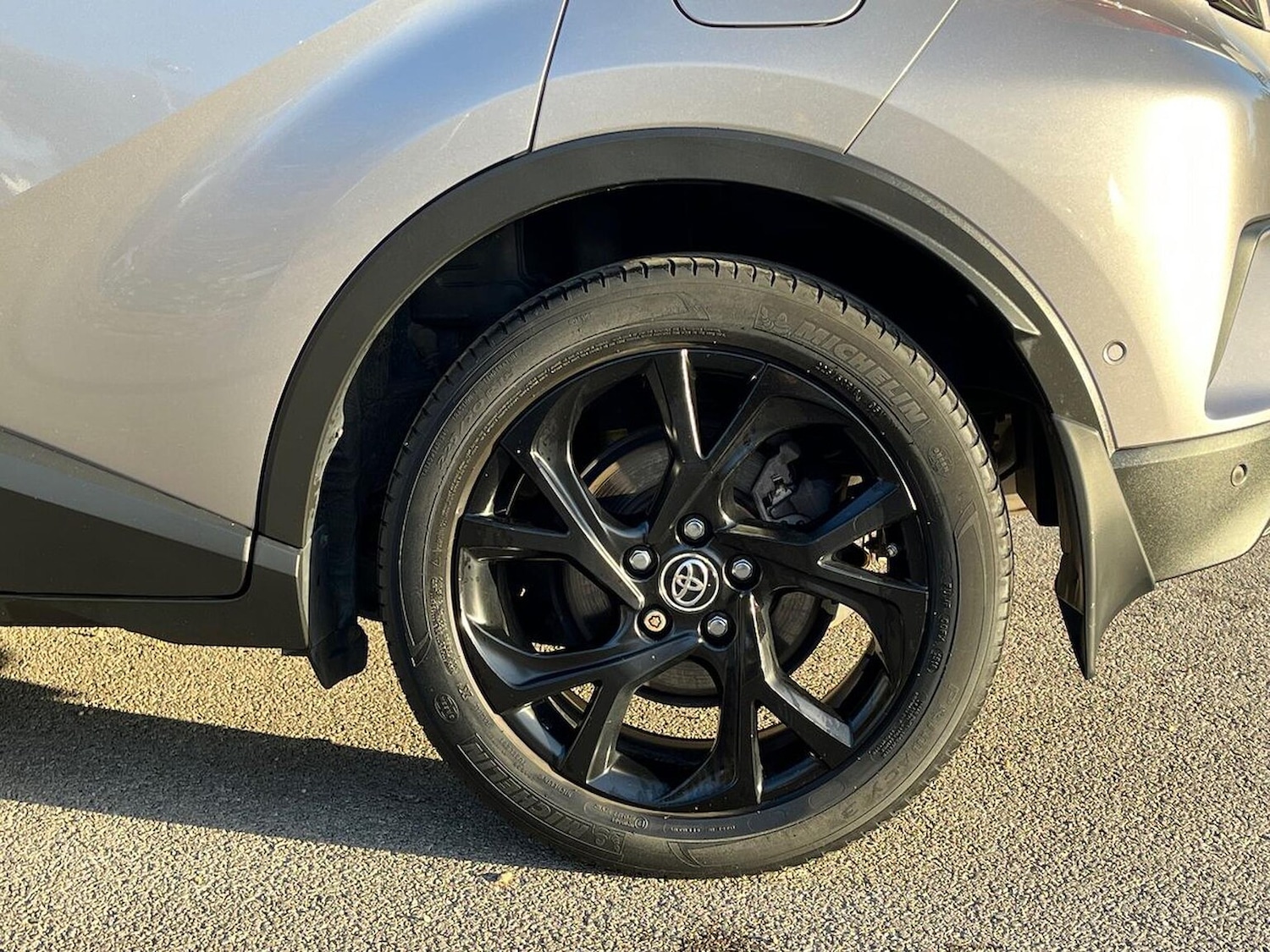 Used Toyota C-HR 2018 for sale - 76396944: Photo 6