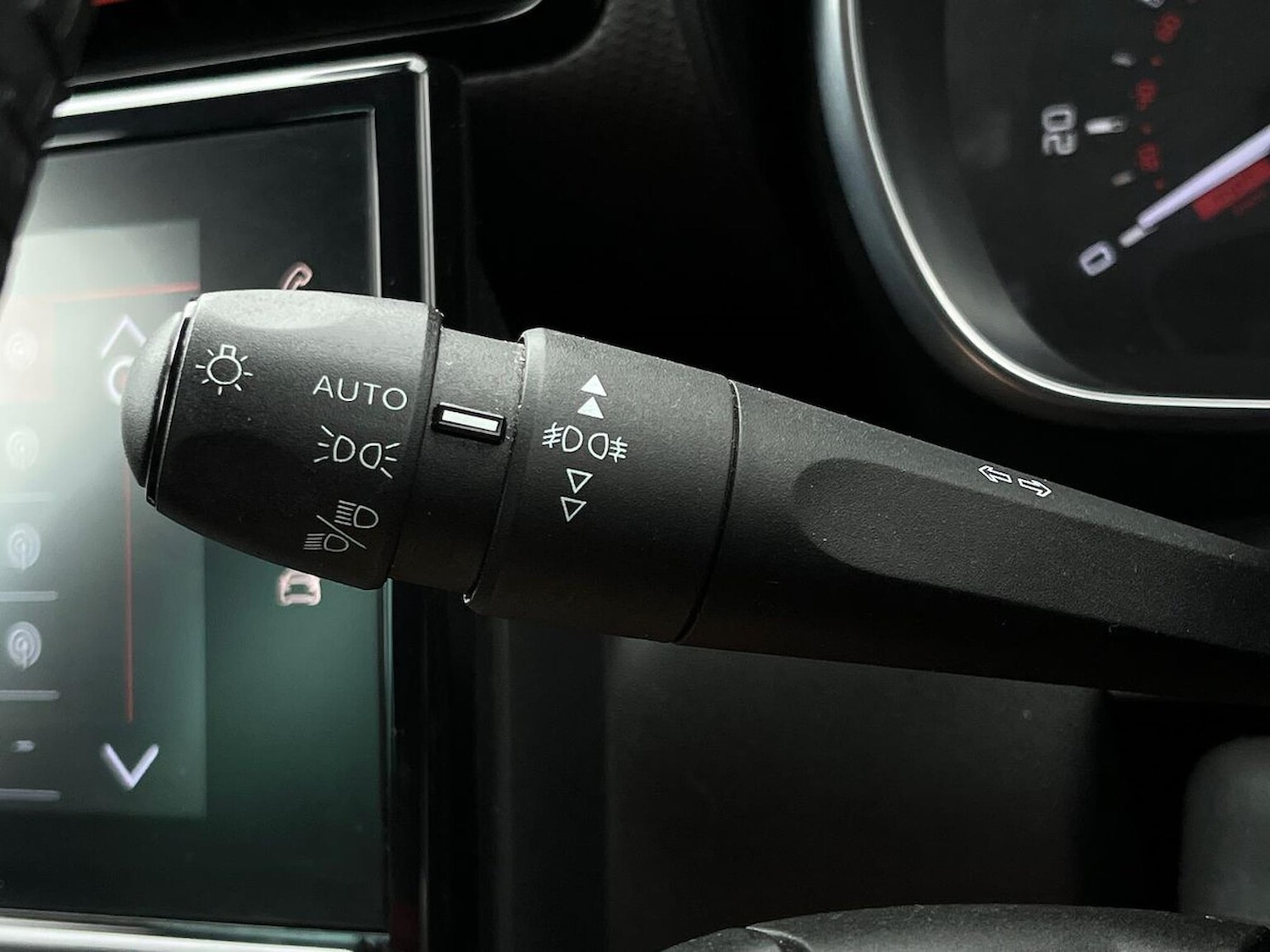 Used Citroen C3 Aircross 2020 for sale - 76030397: Photo 28
