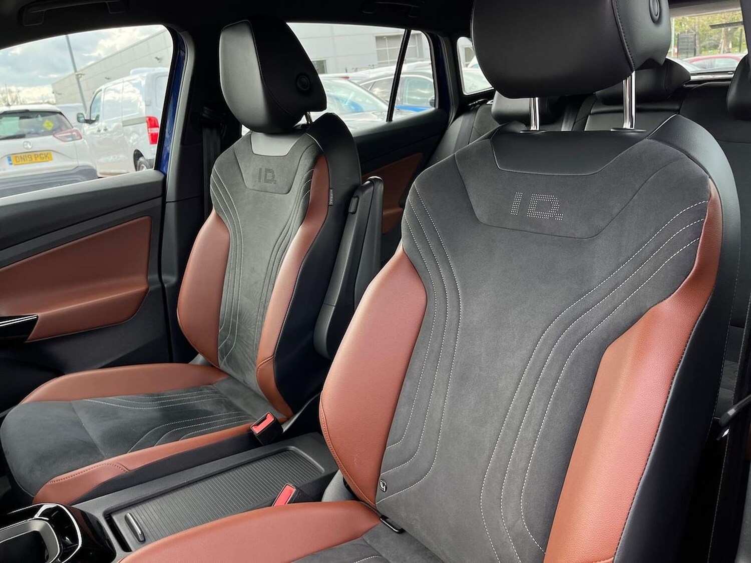 Used Volkswagen ID.4 2021 for sale - 78196369: Photo 35