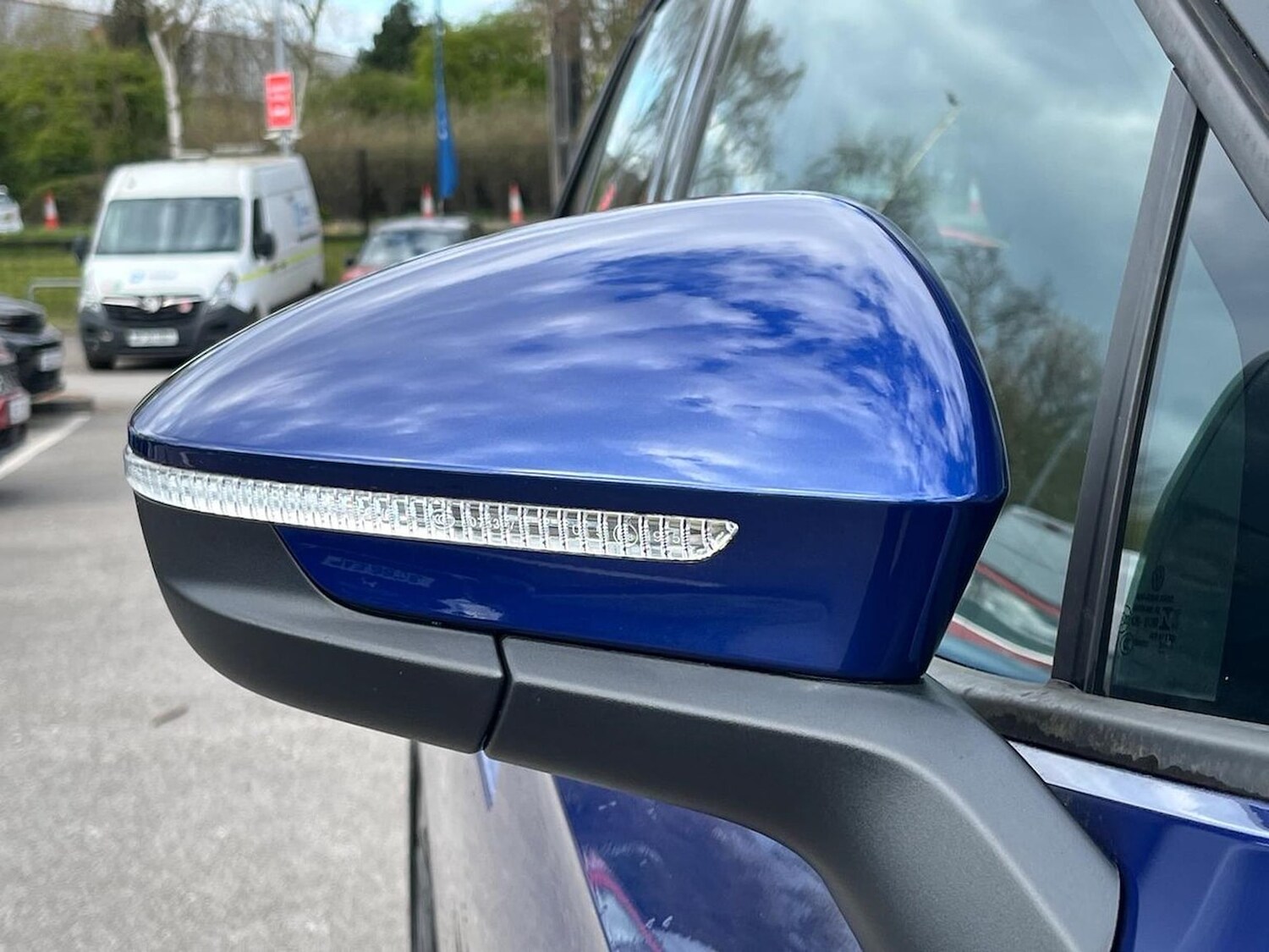 Used Volkswagen ID.4 2021 for sale - 78196369: Photo 41