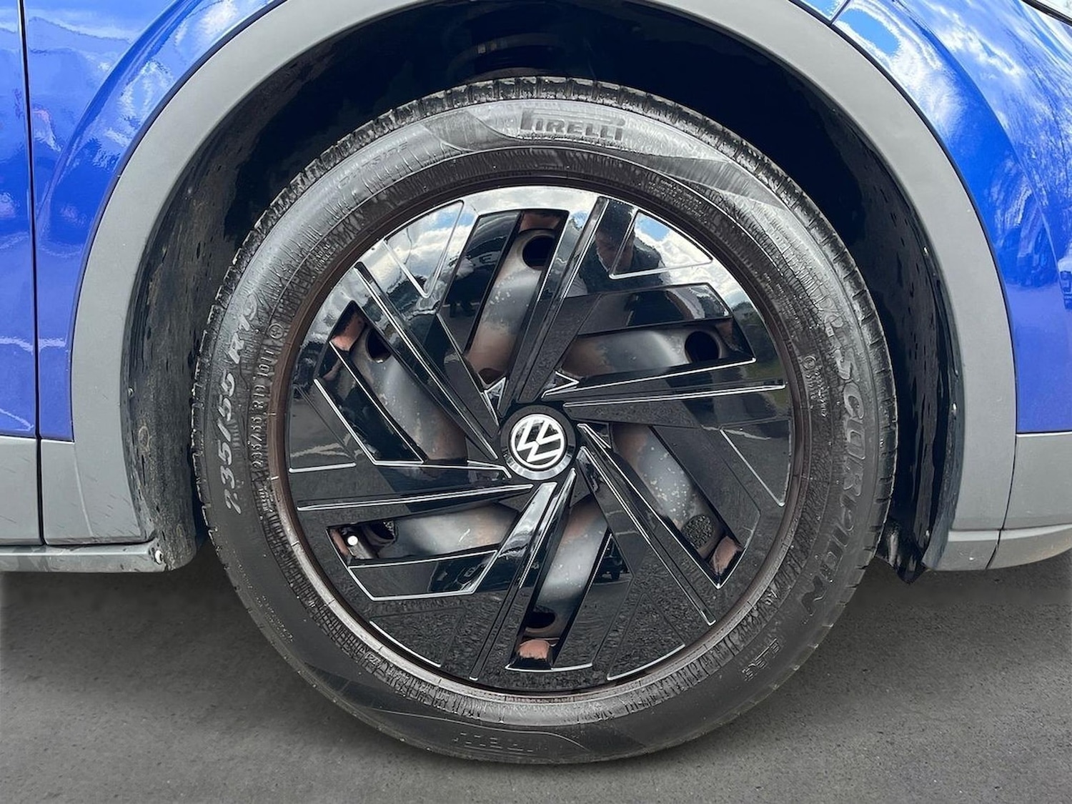 Used Volkswagen ID.4 2021 for sale - 78196369: Photo 9