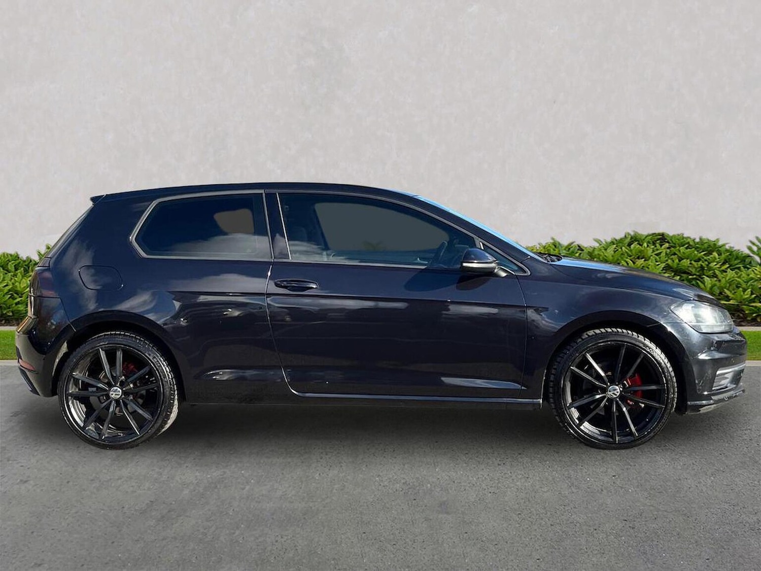 Used Volkswagen Golf 2017 for sale - 76383344: Photo 3