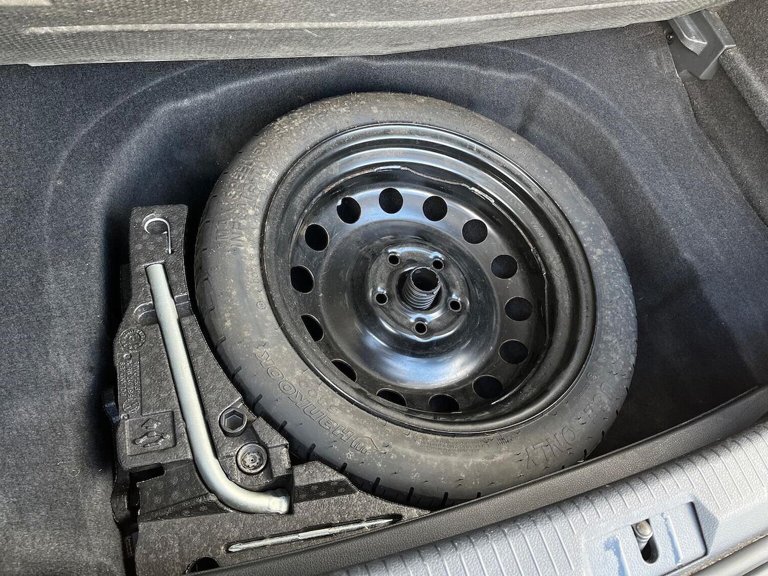 Used Volkswagen Golf 2017 for sale - 76383344: Photo 41