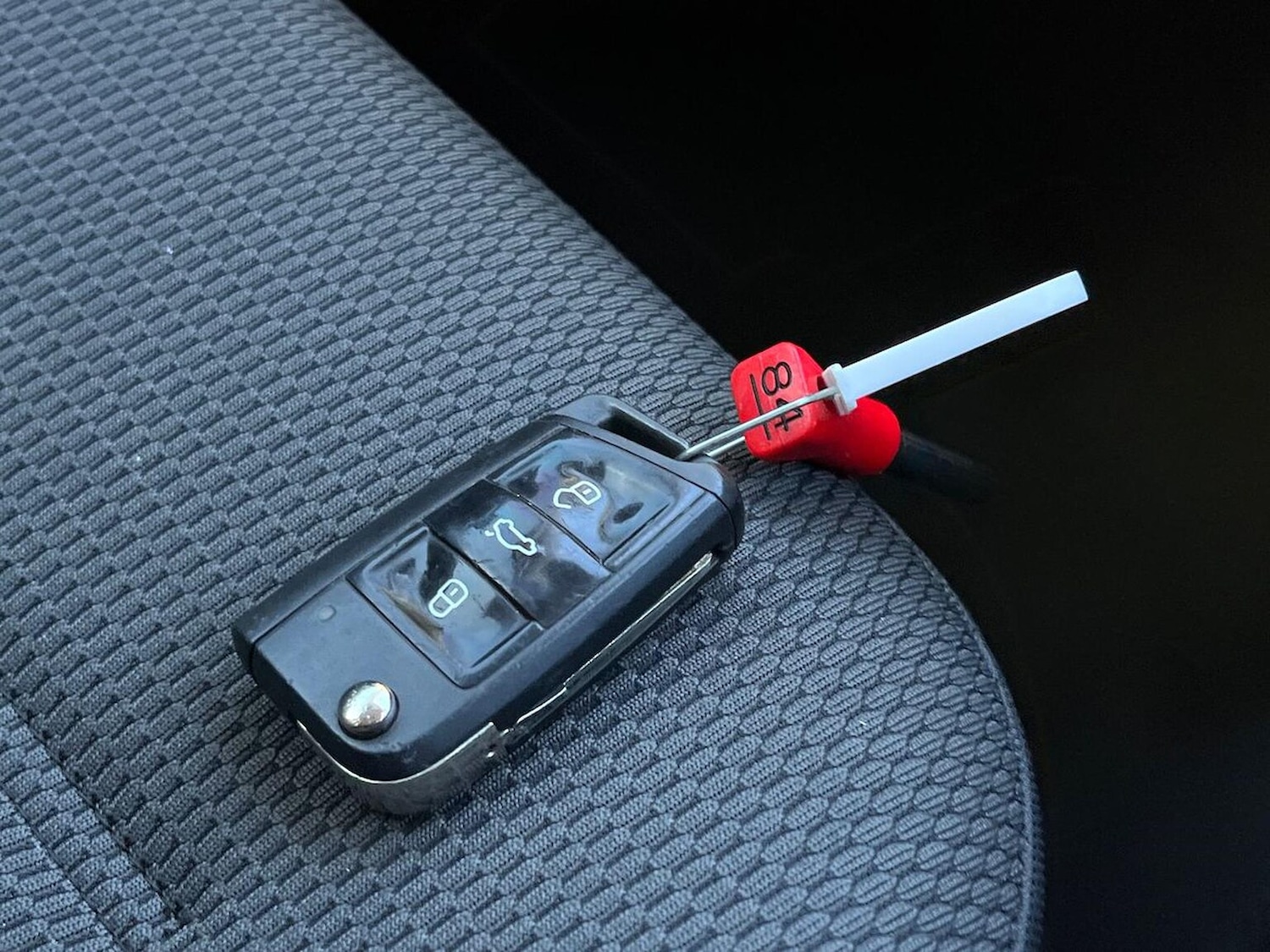 Used Volkswagen Golf 2017 for sale - 76383344: Photo 51