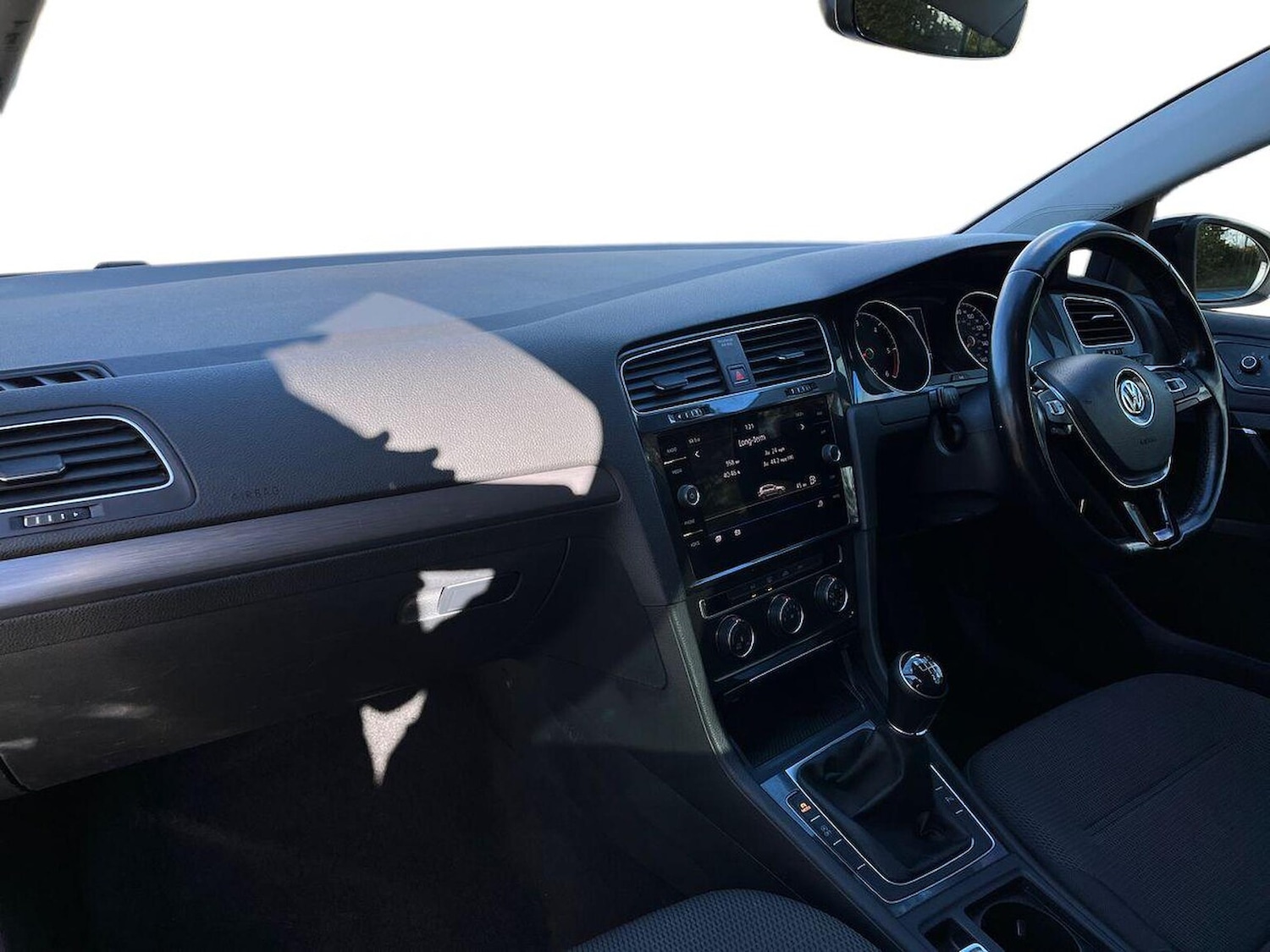 Used Volkswagen Golf 2017 for sale - 76383344: Photo 7