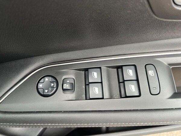 Used Peugeot 3008 2019 for sale - 76268339: Photo 21