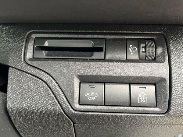 Used Peugeot 3008 2019 for sale - 76268339: Photo 22