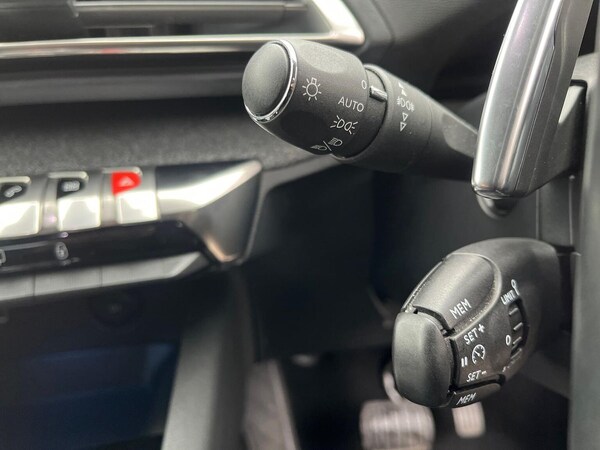 Used Peugeot 3008 2019 for sale - 76268339: Photo 29