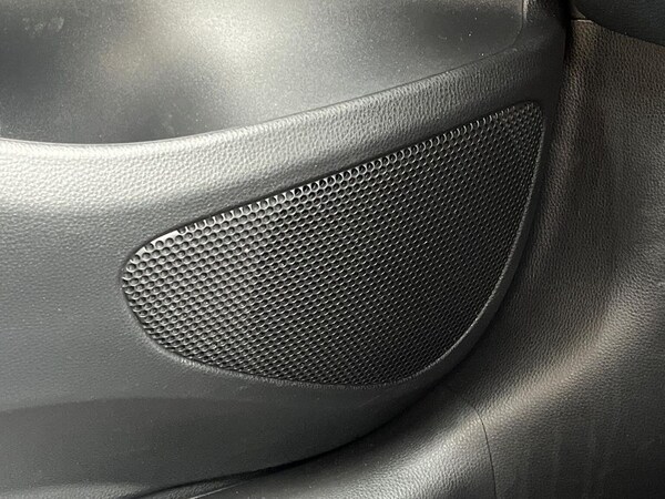 Used Mazda Mazda2 HYBRID 2024 for sale - 75513202: Photo 31