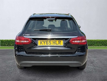 Used Mercedes-Benz C Class 2015 for sale - 78739716: Photo