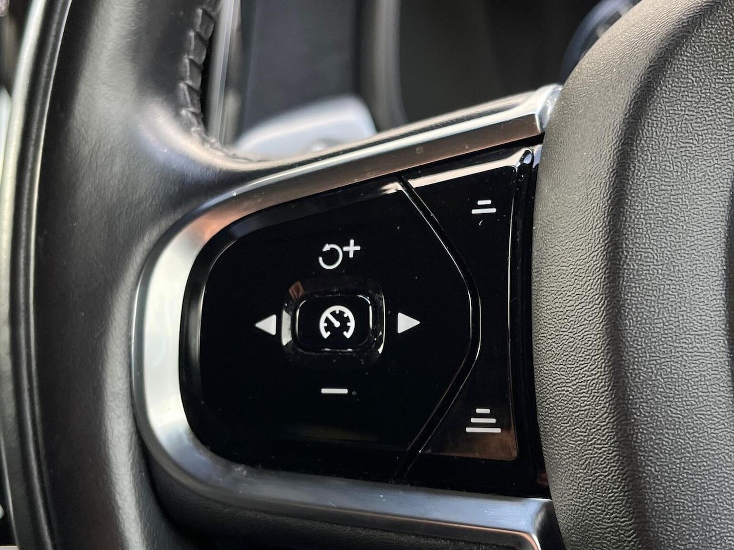 Used Volvo S90 2019 for sale - 76324699: Photo 26