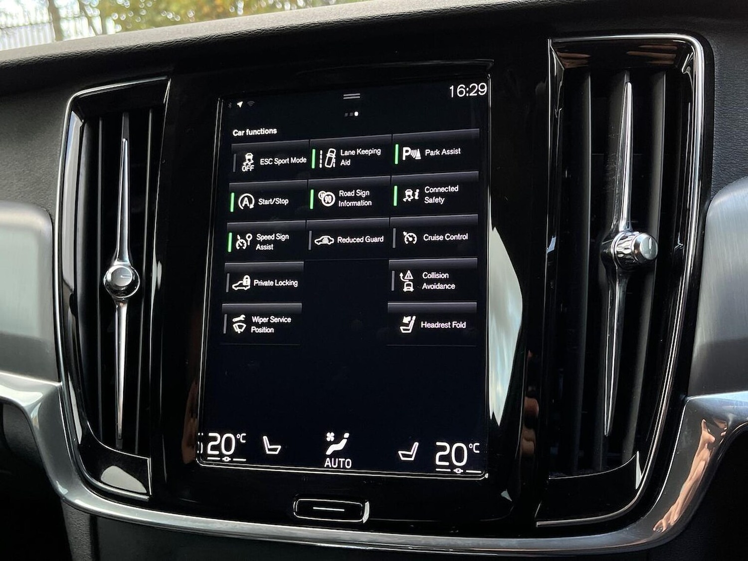 Used Volvo S90 2019 for sale - 76324699: Photo 46