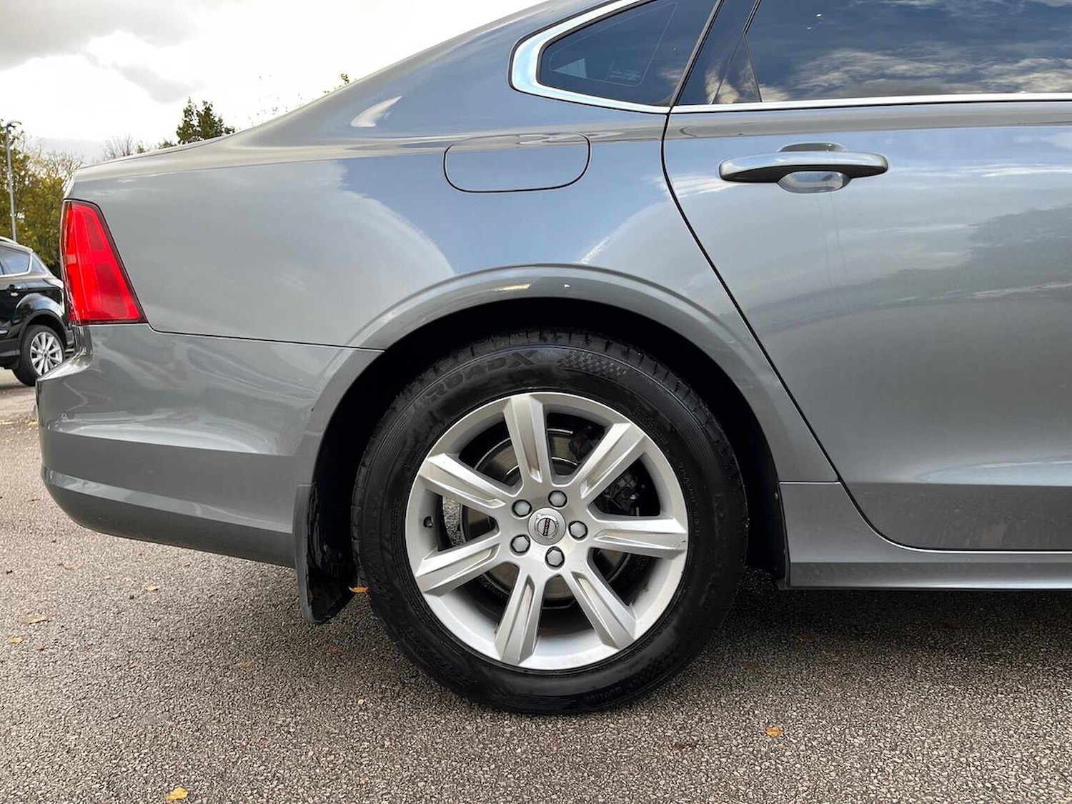 Used Volvo S90 2019 for sale - 76324699: Photo 6