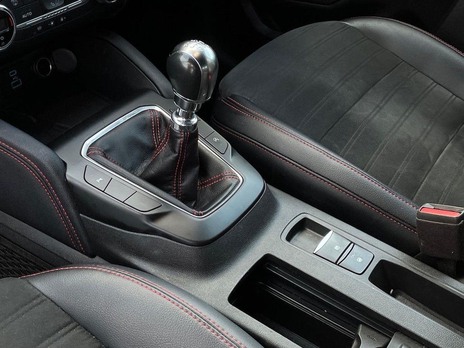 Used Ford Kuga 2020 for sale - 77008301: Photo 14