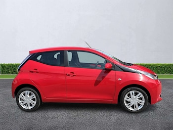 Used Toyota AYGO 2016 for sale - 79405937: Photo