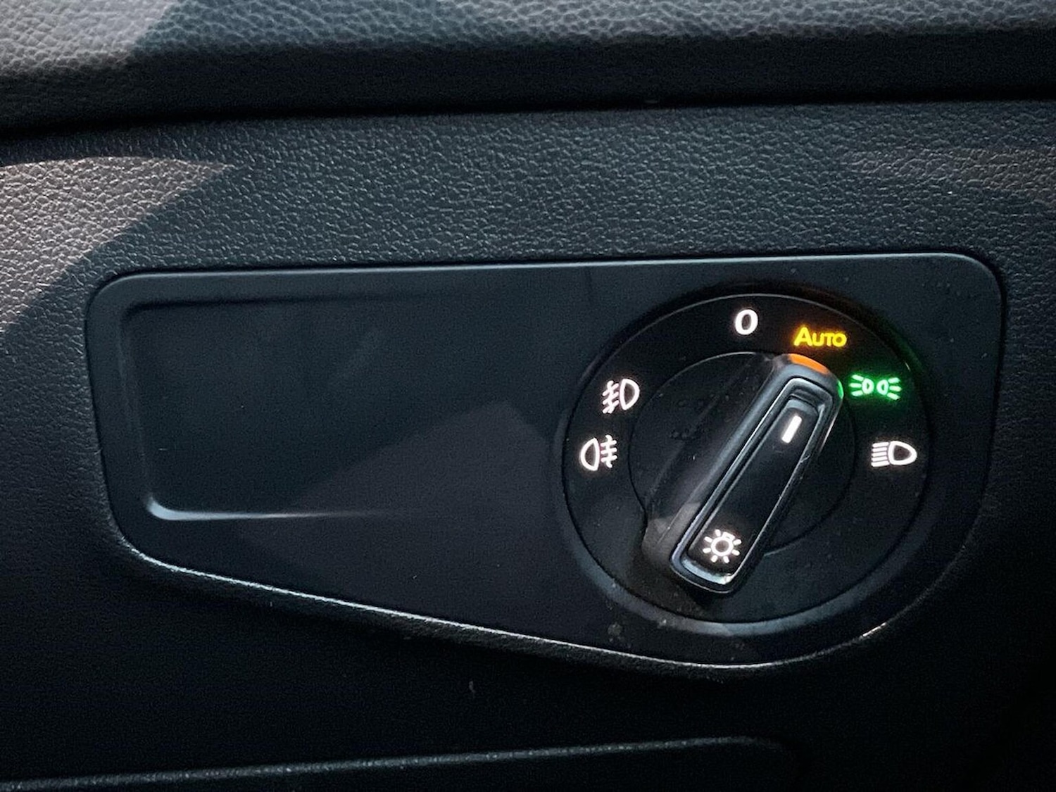 Used Volkswagen Tiguan 2020 for sale - 76830678: Photo 23