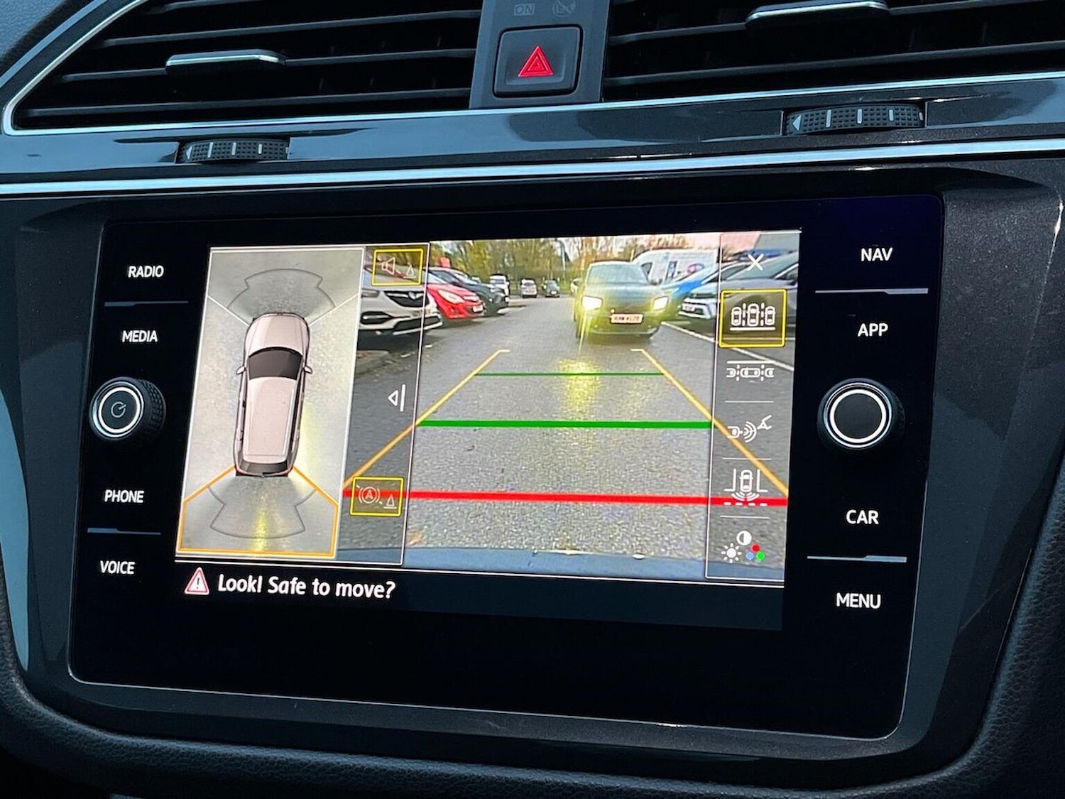 Used Volkswagen Tiguan 2020 for sale - 76830678: Photo 24