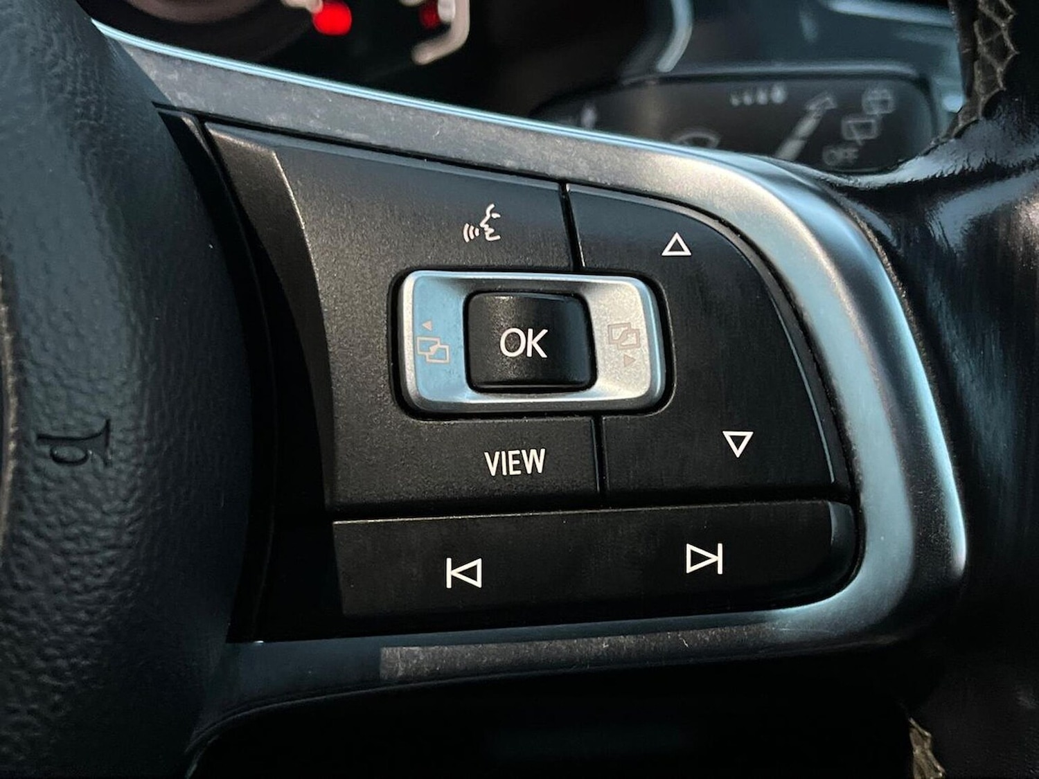 Used Volkswagen Tiguan 2020 for sale - 76830678: Photo 28